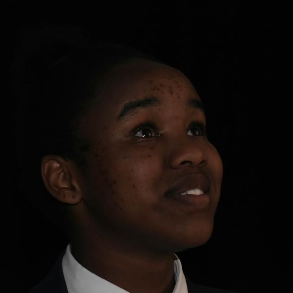 Layers of (Un)Belonging: Zine-Art Research with Migrant Youth Leaving Alternative Care in Cape Town